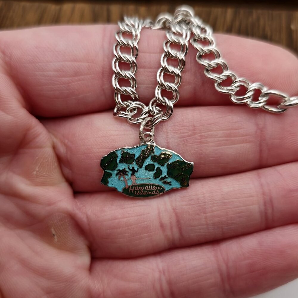7 Inch Sterling Silver Hawaiian Islands Charm Bracelet A604
